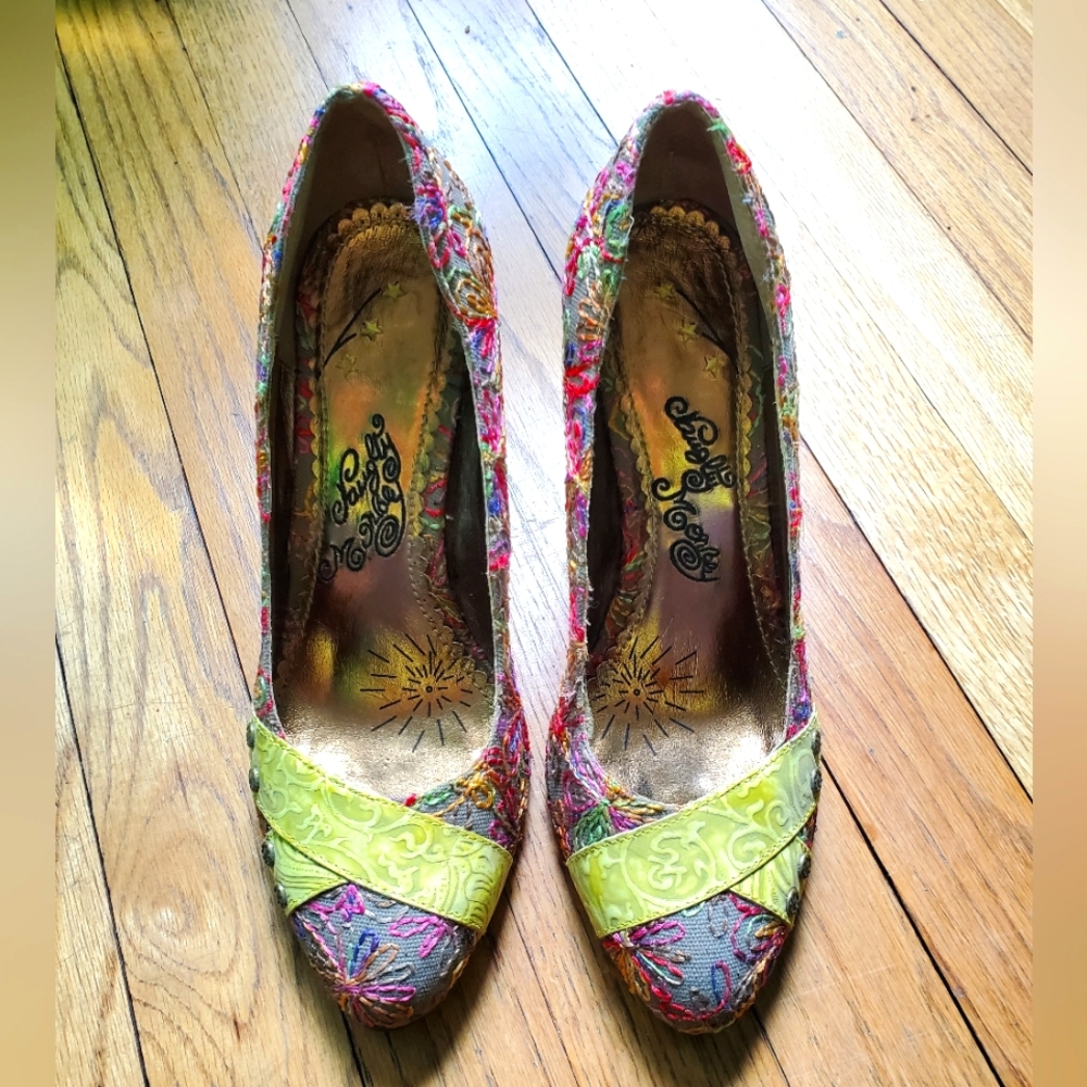 Women's high heels